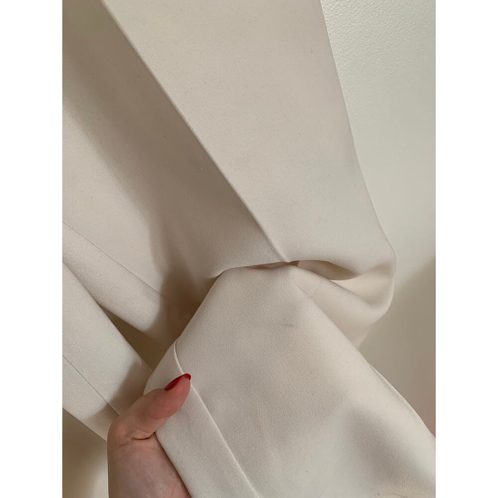 Classic Wide-Leg Cream Trousers - Picture 9 of 9